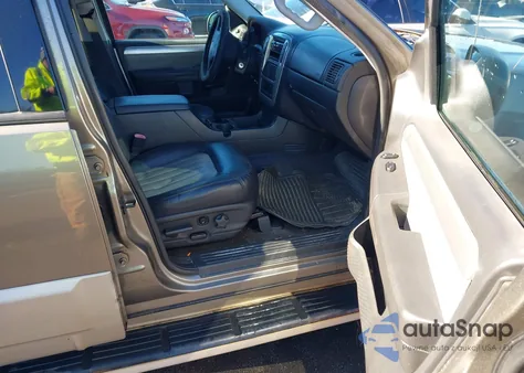 2005 Mercury Mountaineer из США, поврежденный, VIN 4M2ZU86K05ZJ14063